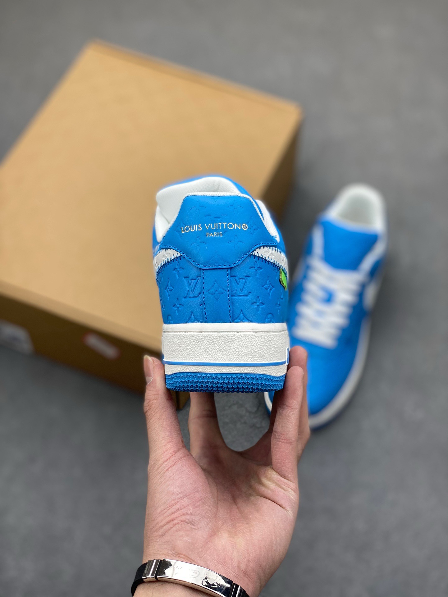 l**is V*t*n× nike air force 1 low 20240412