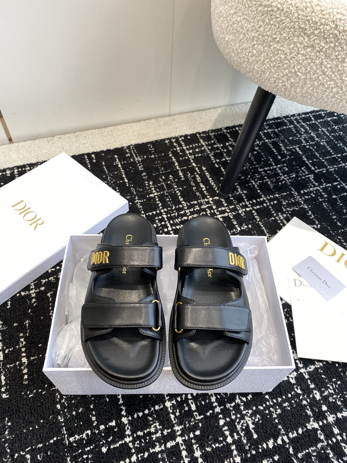 D*or sandals 2024041701