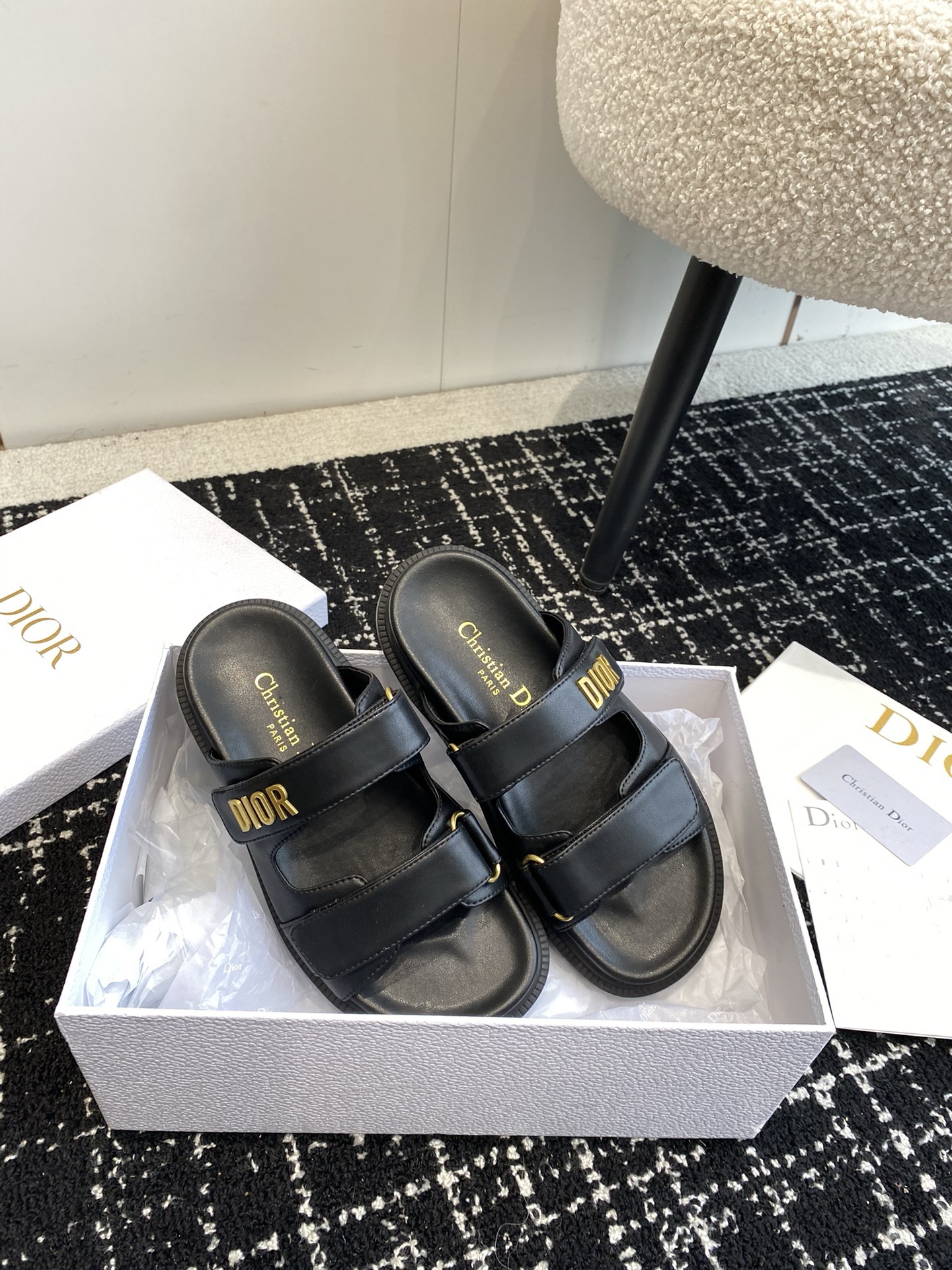 D*or sandals 2024041701