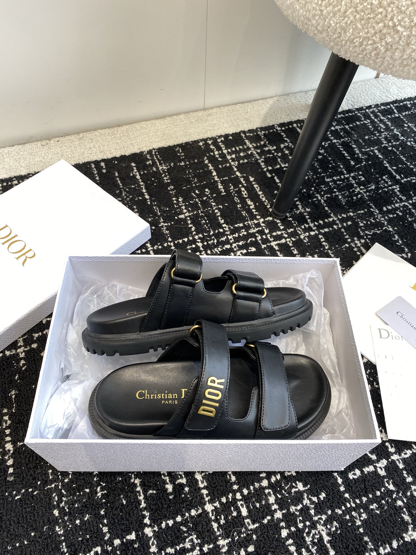 D*or sandals 2024041701