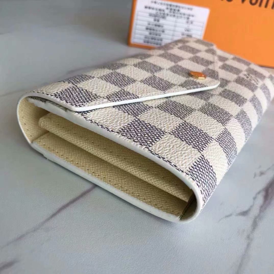lv l**is V*t*n damier azur canvas n63208 sarah wallet