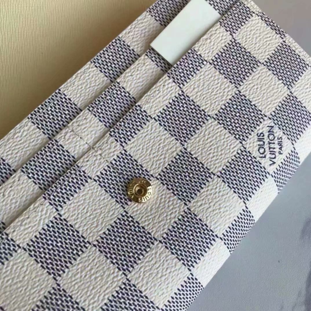 lv l**is V*t*n damier azur canvas n63208 sarah wallet