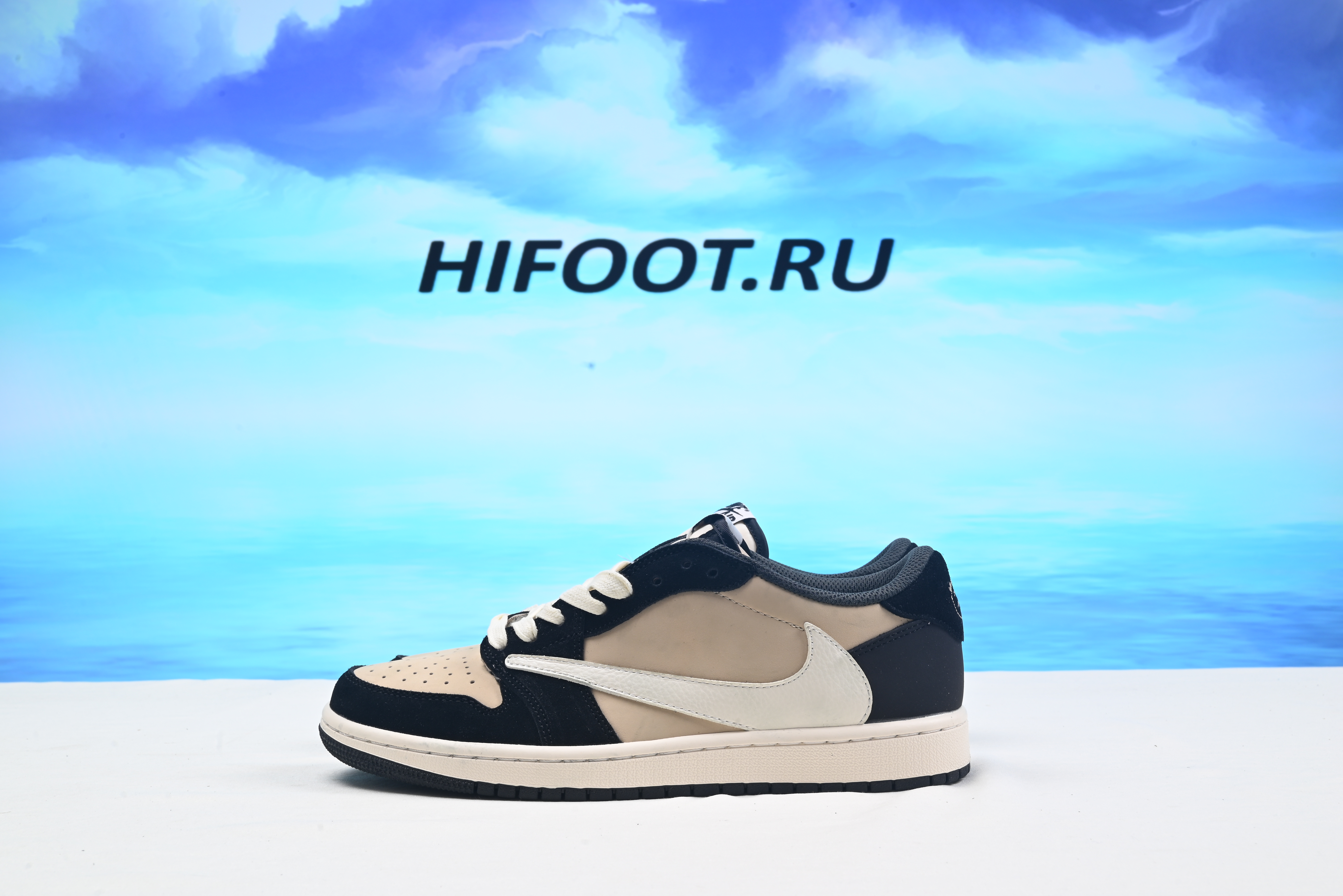 Travis Scott x Air Jordan 1 DM7866-201