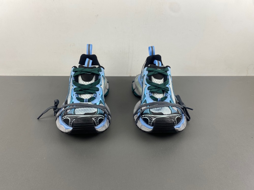 Ba*len*cia*ga sneaker 2024042201