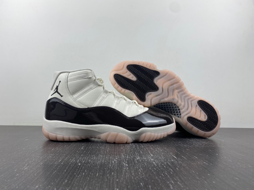 Air Jordan 11 Retro Neapolitan  AR0715-101