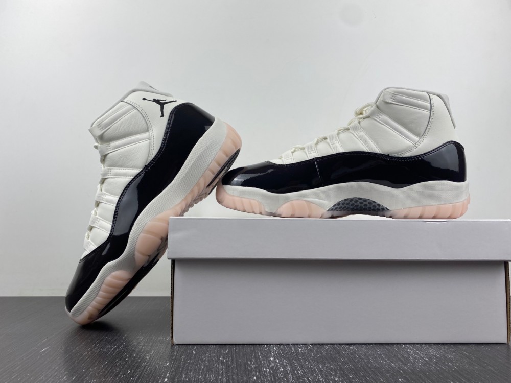 Air Jordan 11 Retro Neapolitan  AR0715-101