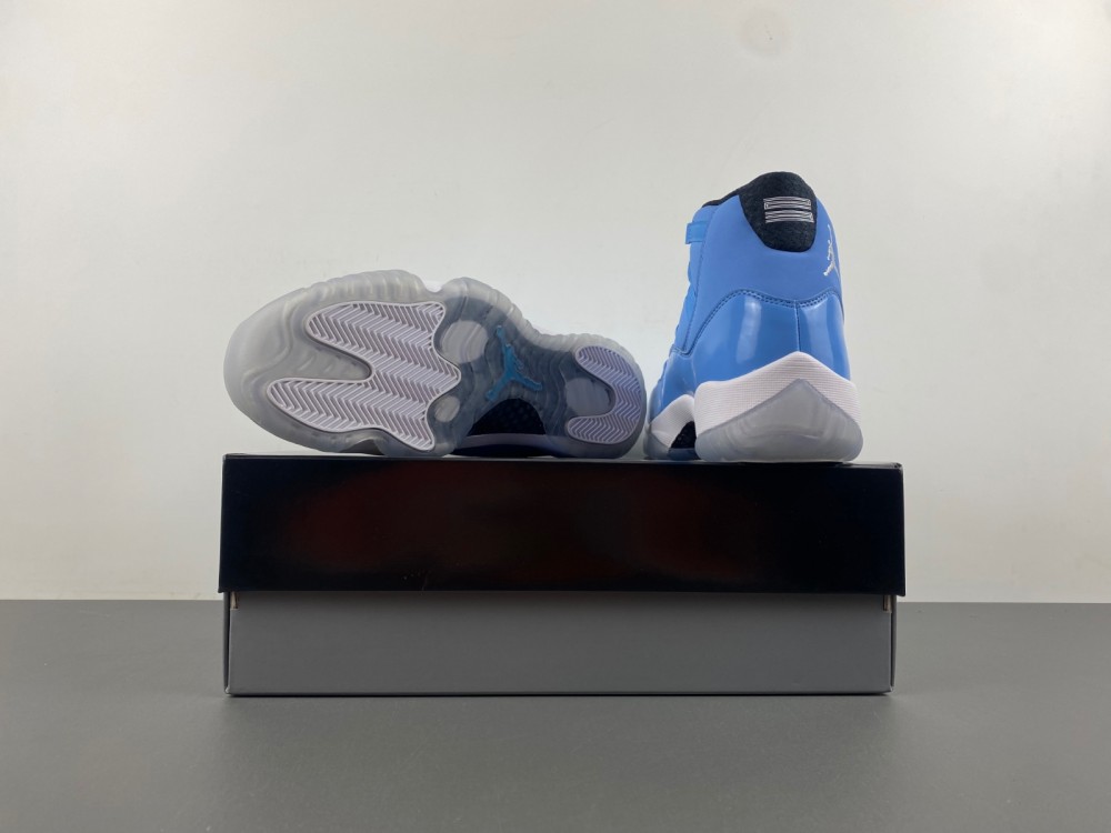Jordan 11 Ultimate Gift of Flight 717602-900