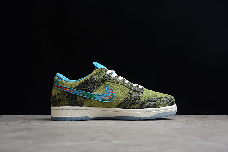 Nike Dunk Low Siempre Familia  DO2160-335