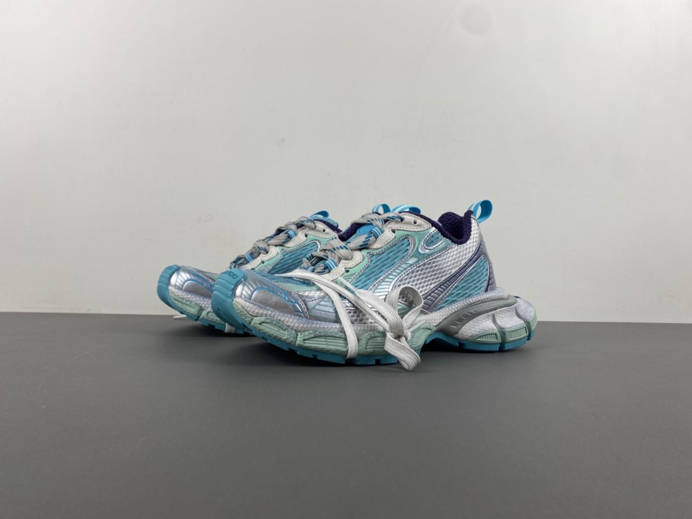 Ba*len*cia*ga sneaker 2024042501