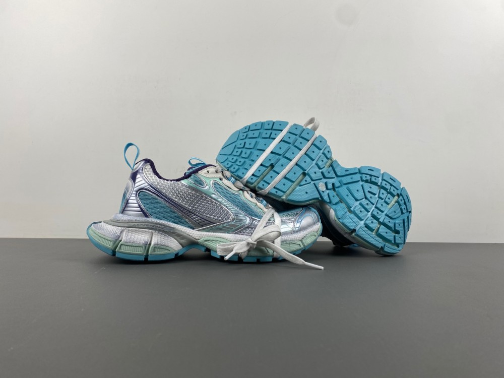 Ba*len*cia*ga sneaker 2024042501