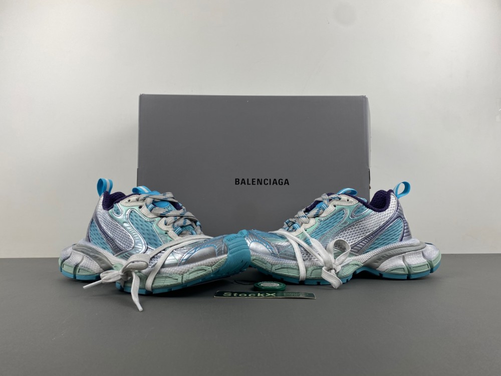 Ba*len*cia*ga sneaker 2024042501