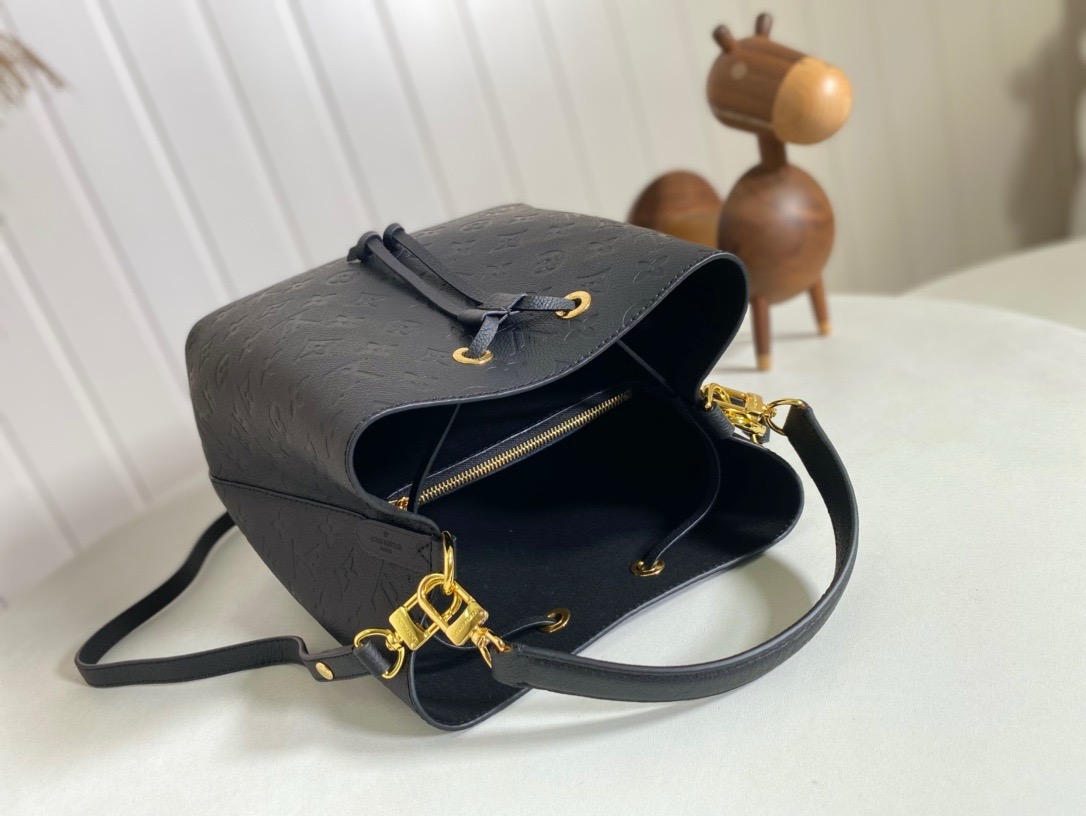 LV NOENOE MM M45256 26x26x17.5cm