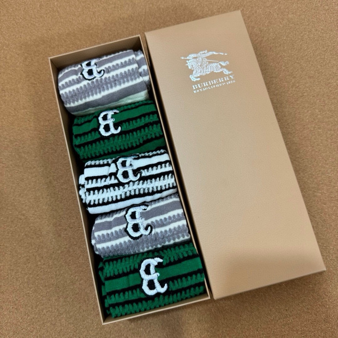 socks 1