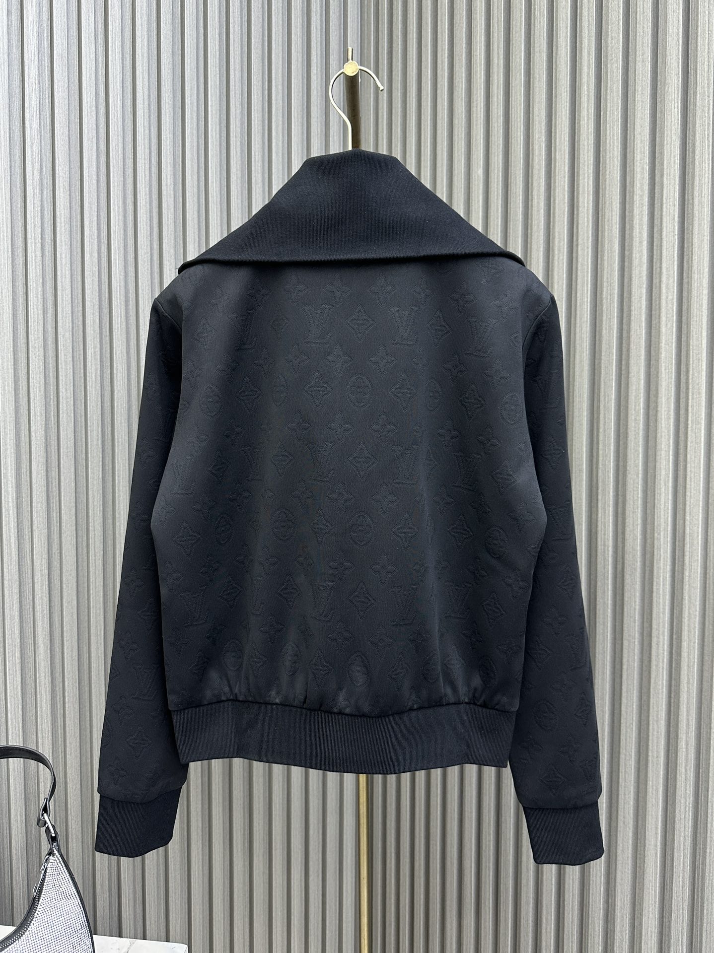 lv9