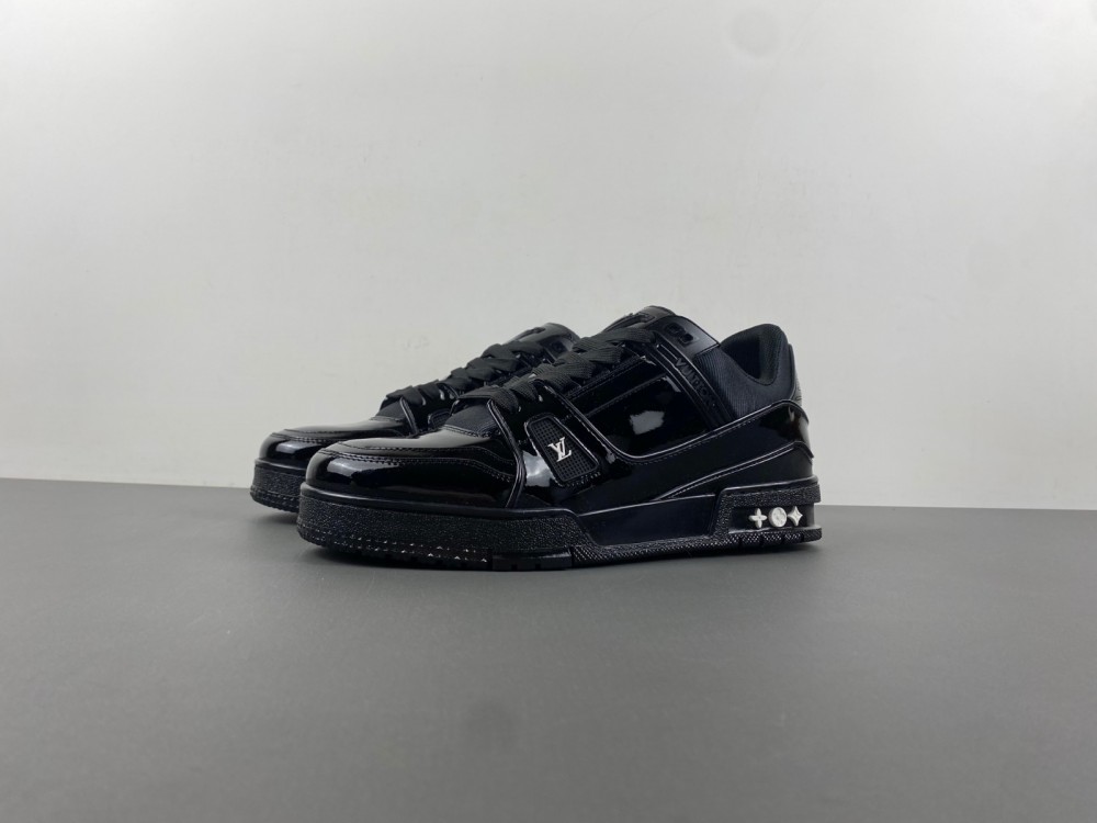 LV sneaker 2024050801