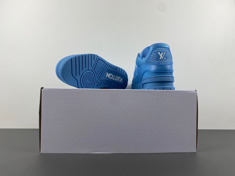 LV sneaker 2024050802