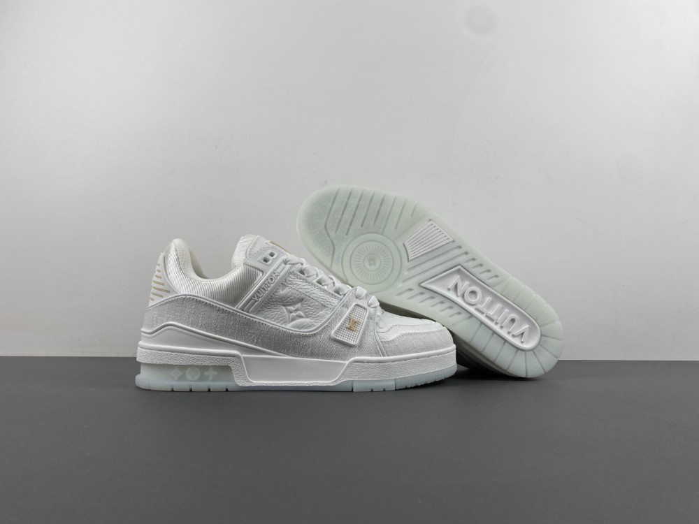 LV sneaker 2024050803