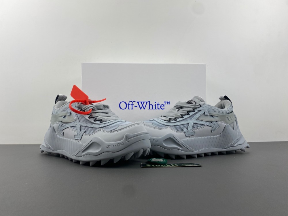 Off-White c/o Virgil Abloh 2024050801
