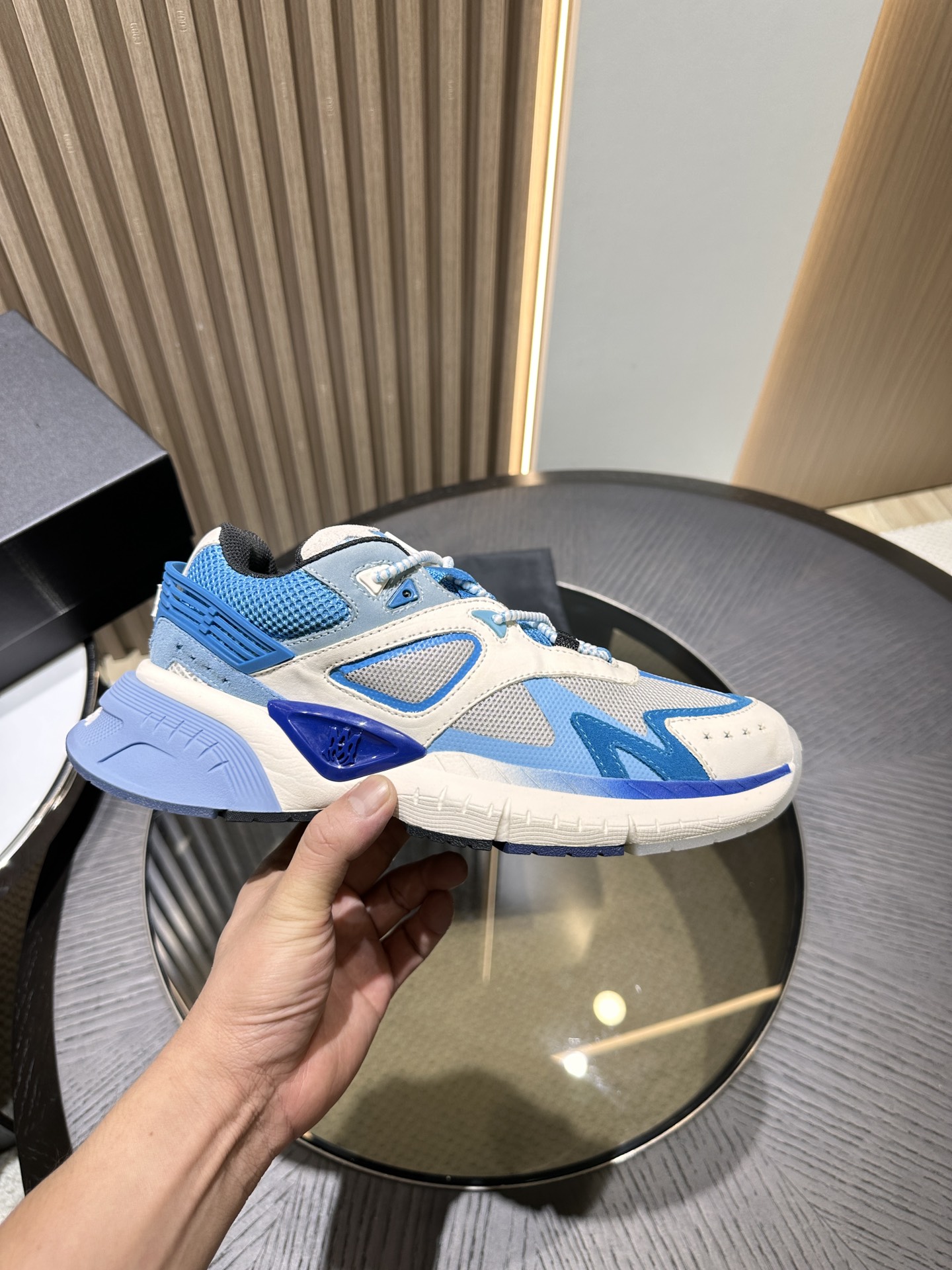 Amiri sneaker 2024050908
