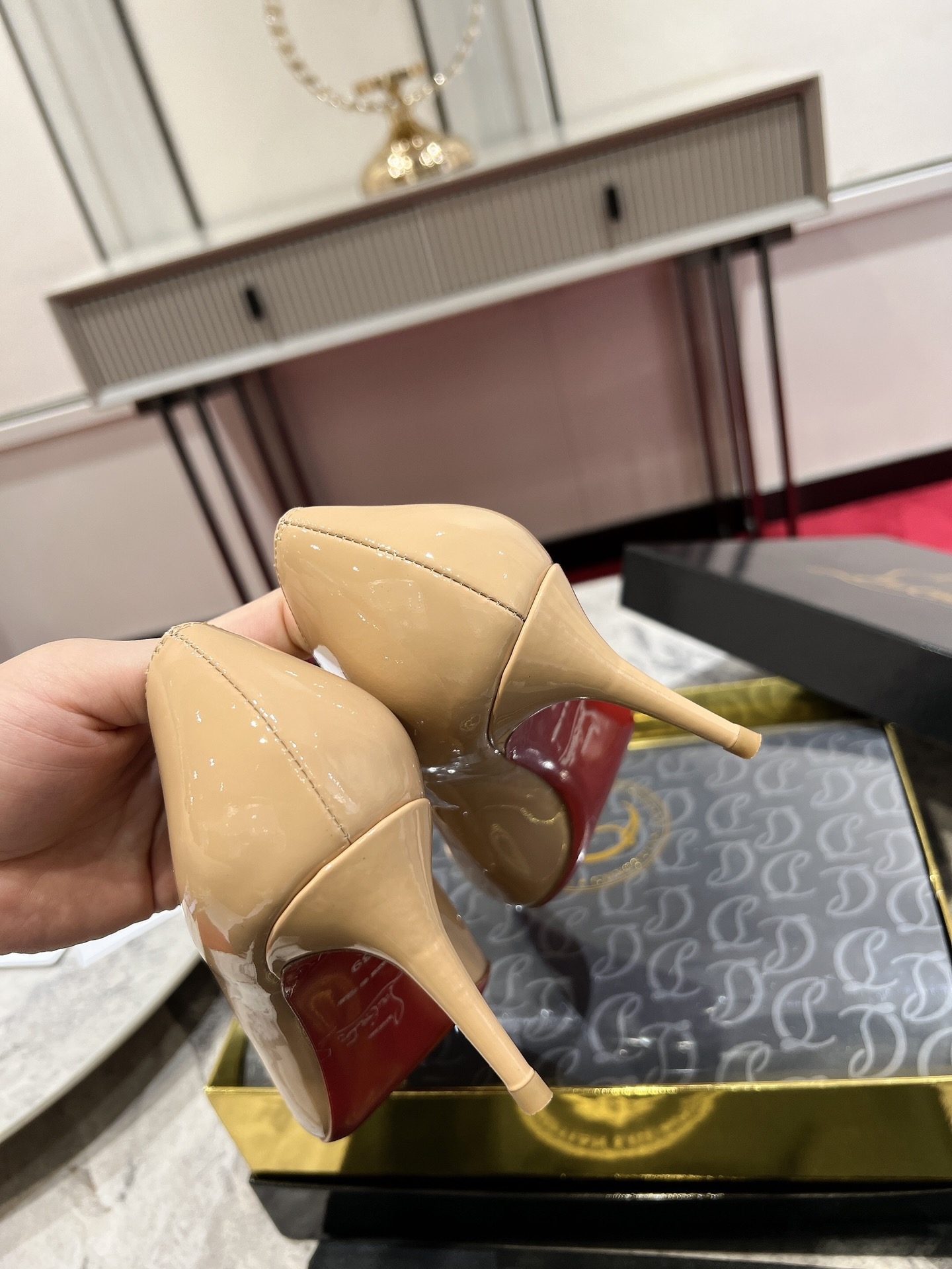 heels 5