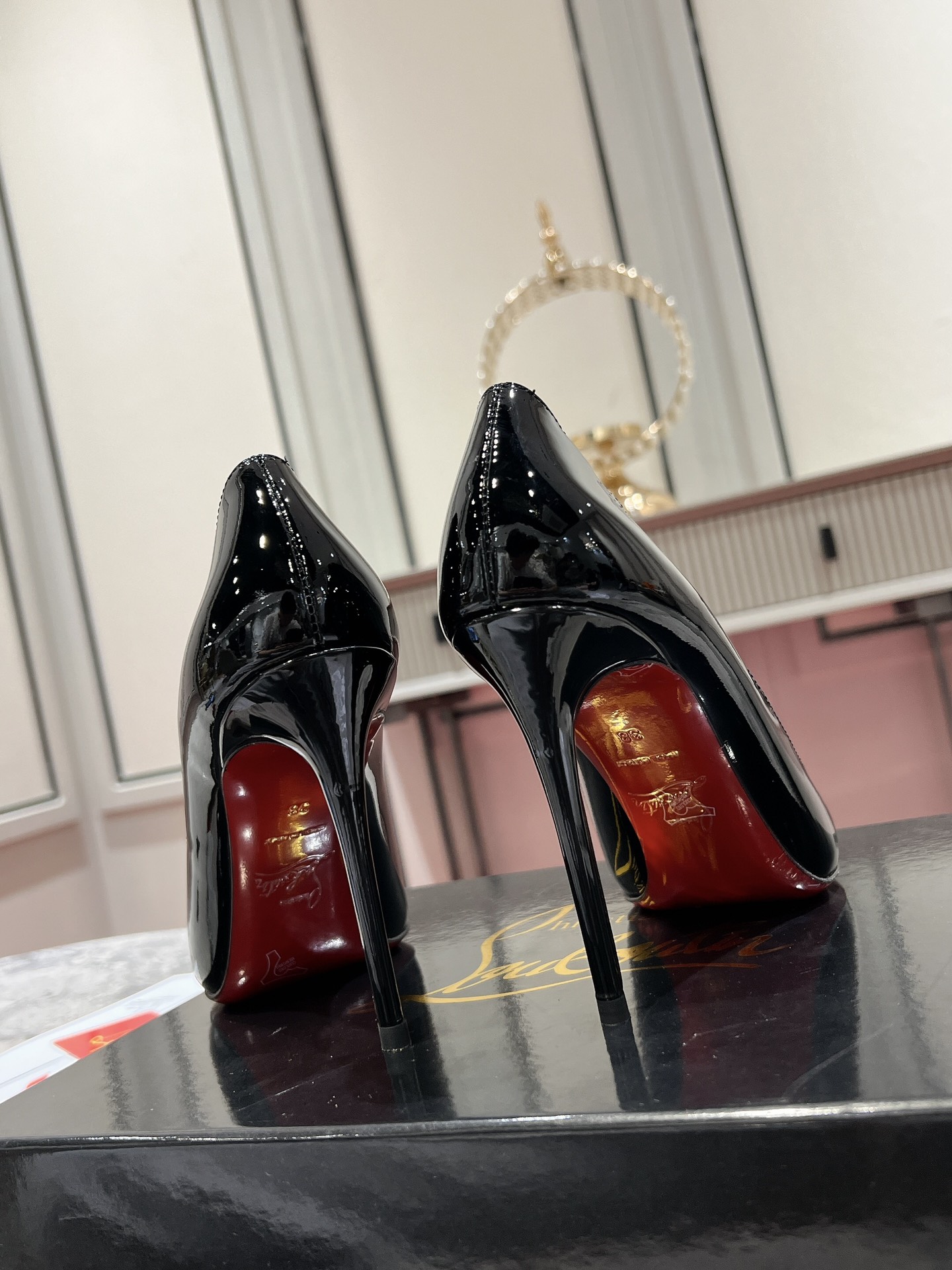 heels9