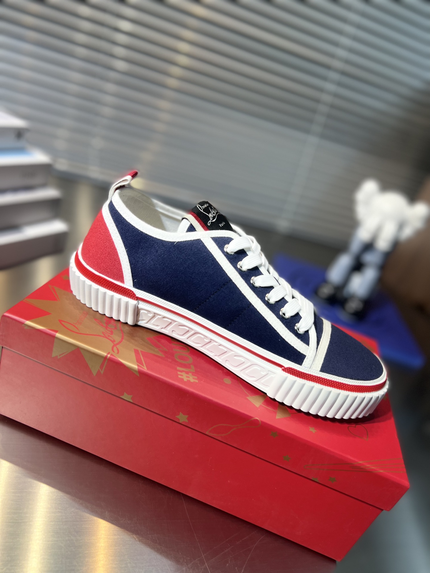 Ch**an louboutin 202451001