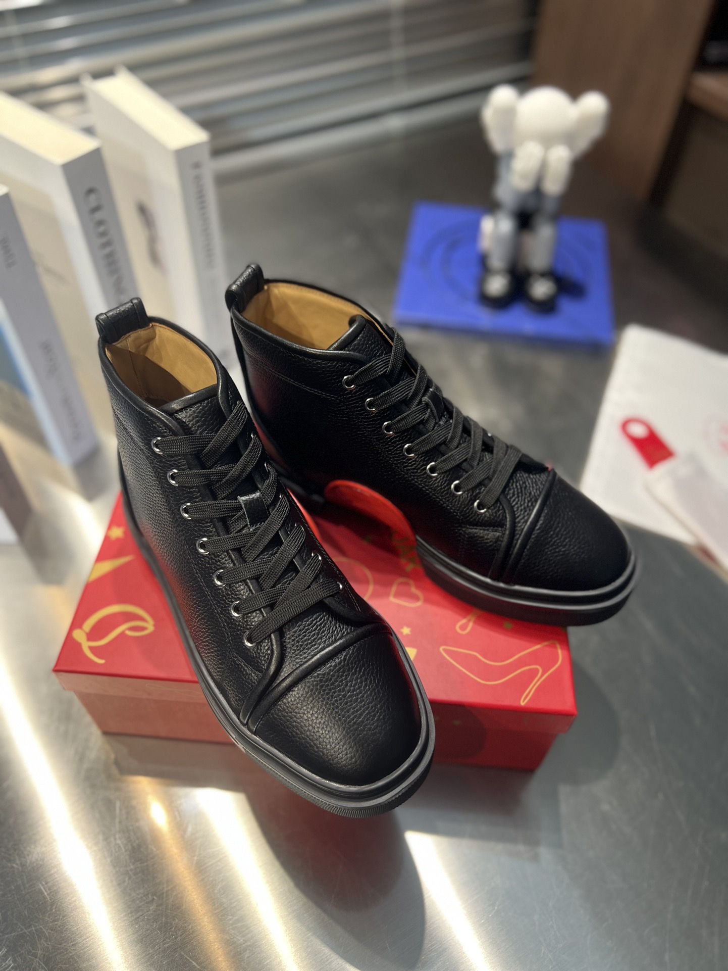Ch**an louboutin 202451002