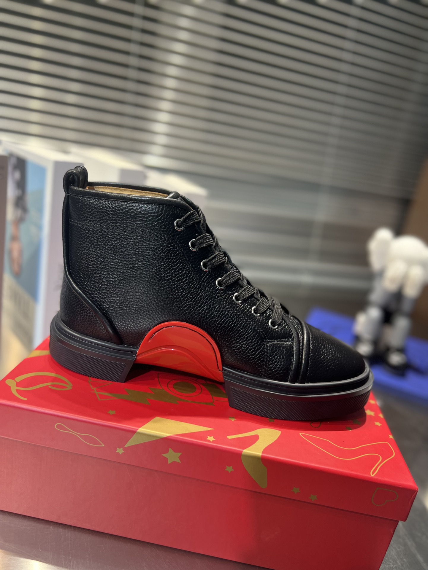 Ch**an louboutin 202451002