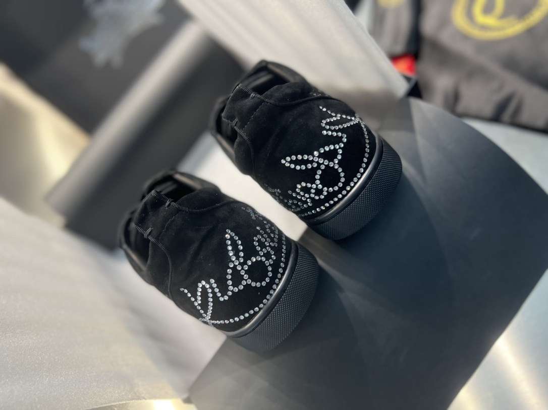 Ch**an louboutin 202451003