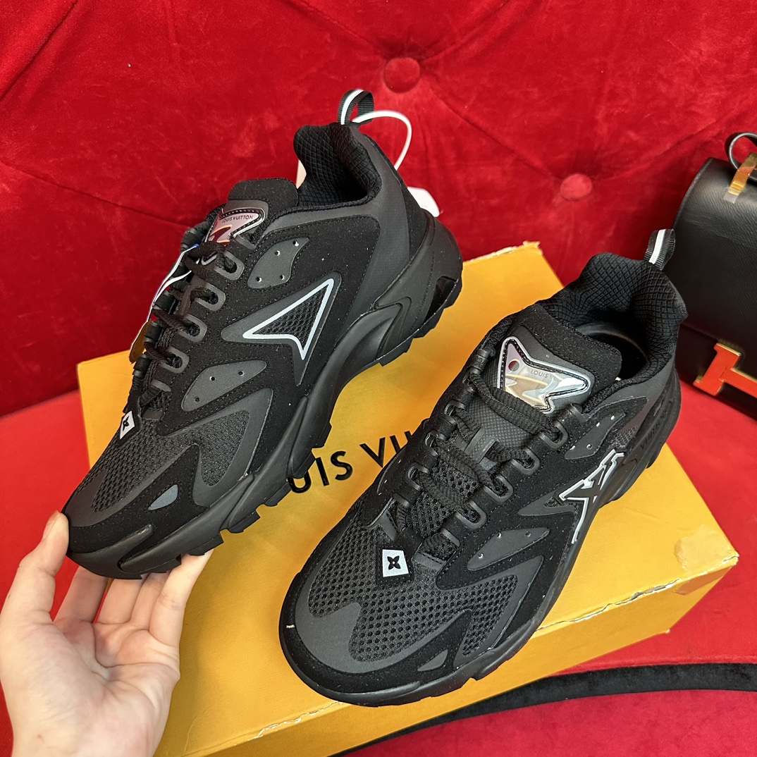 LV  sneaker 2024051001