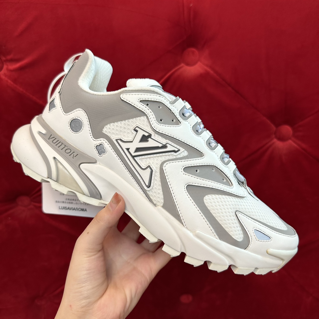 LV sneaker 2024051003