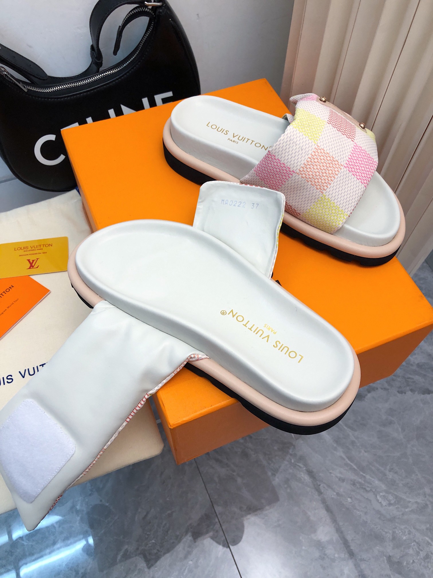 LV slipper 2024051006