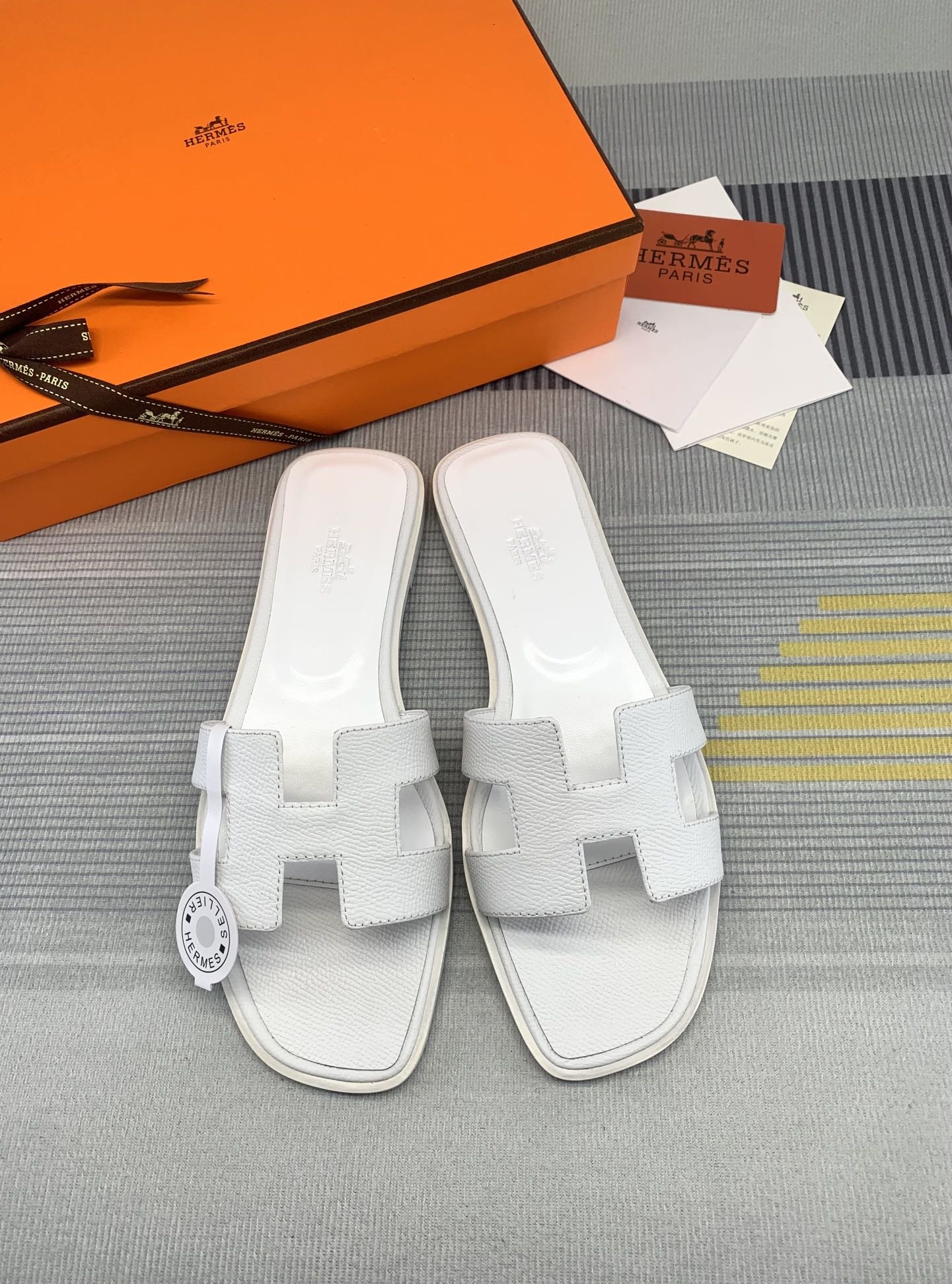 Herm5s slider 14