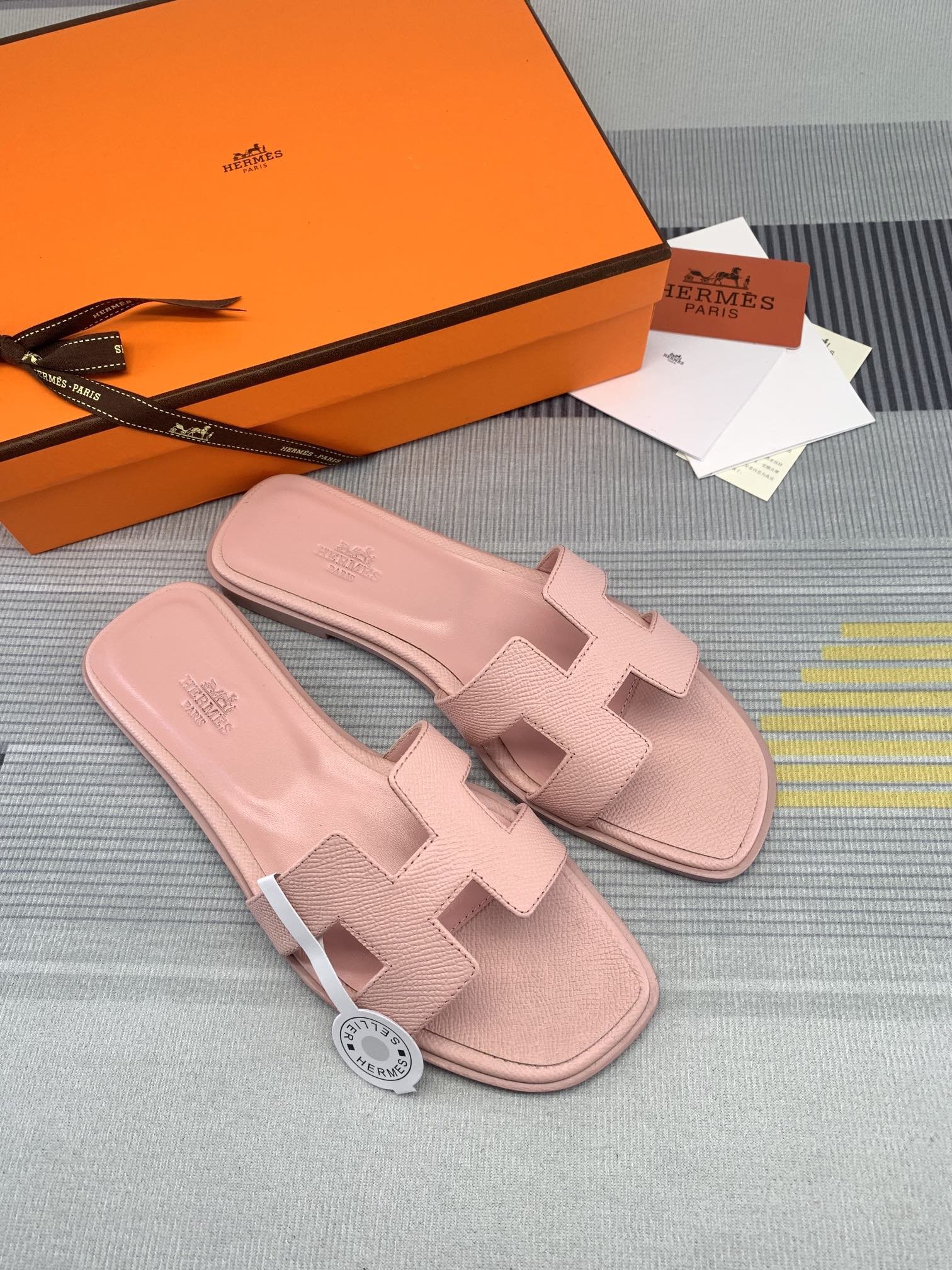Herm5s slider 16