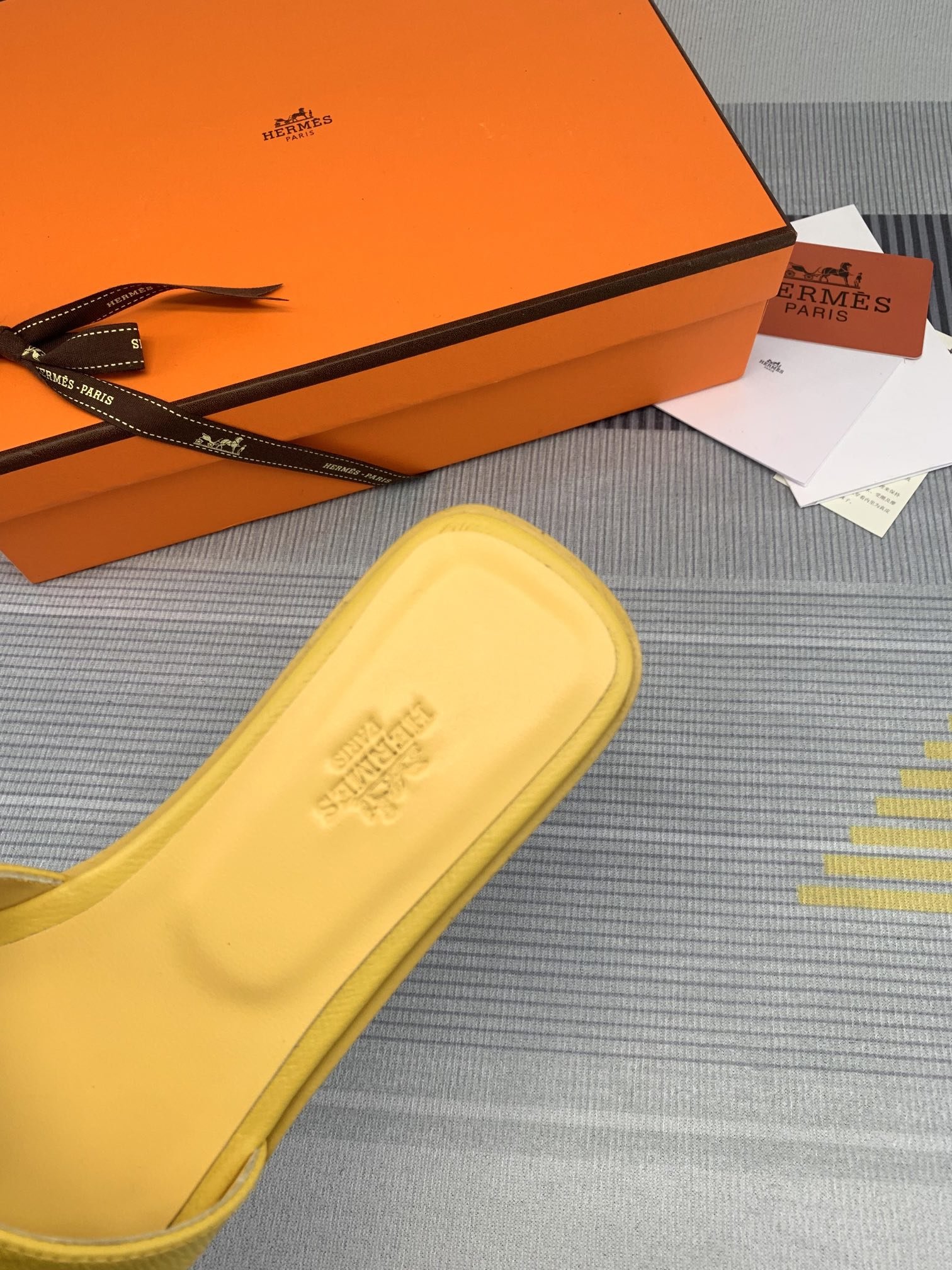 Herm5s slider 18