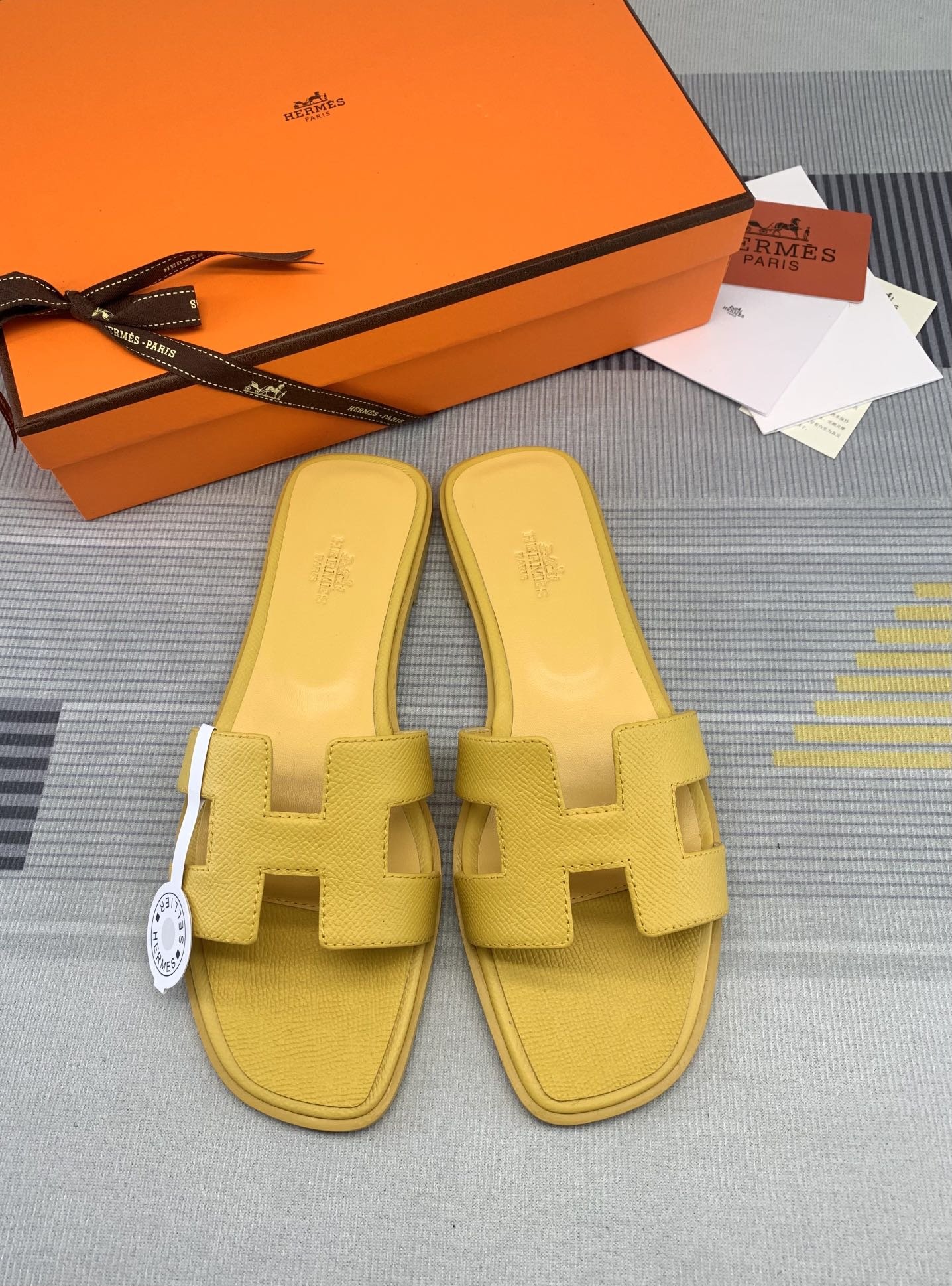 Herm5s slider 18