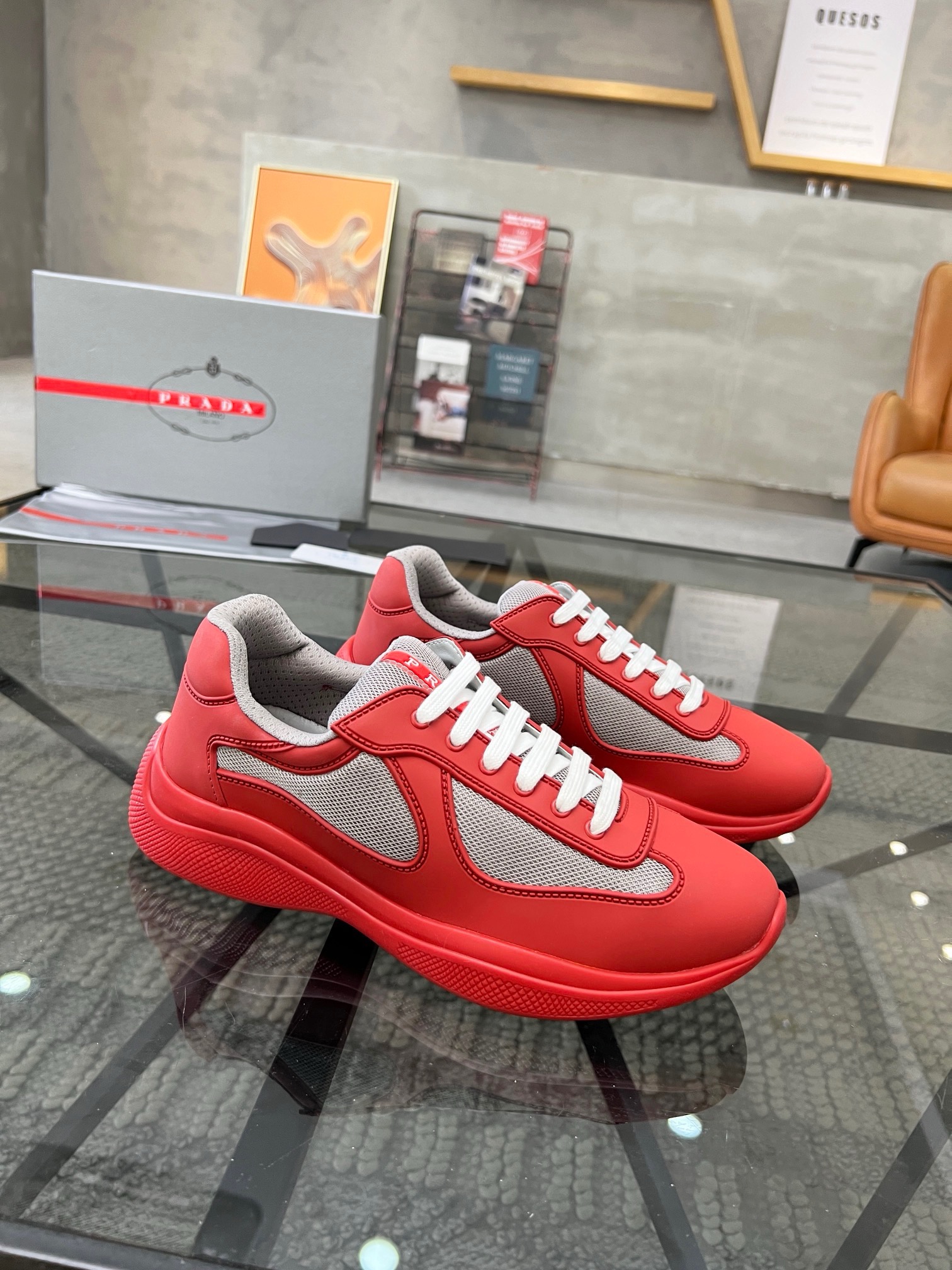Pra*a sneaker 2024051101