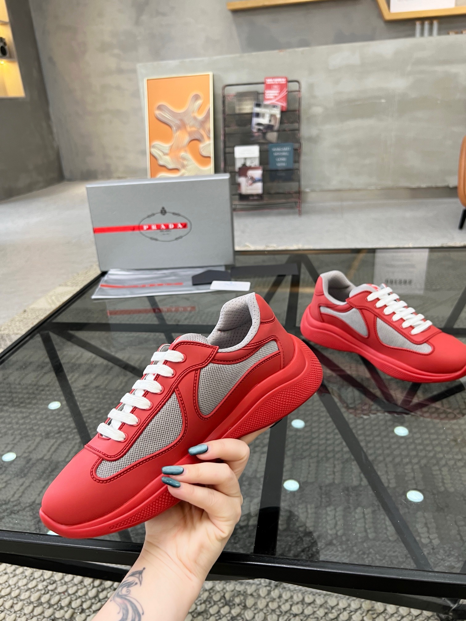 Pra*a sneaker 2024051101