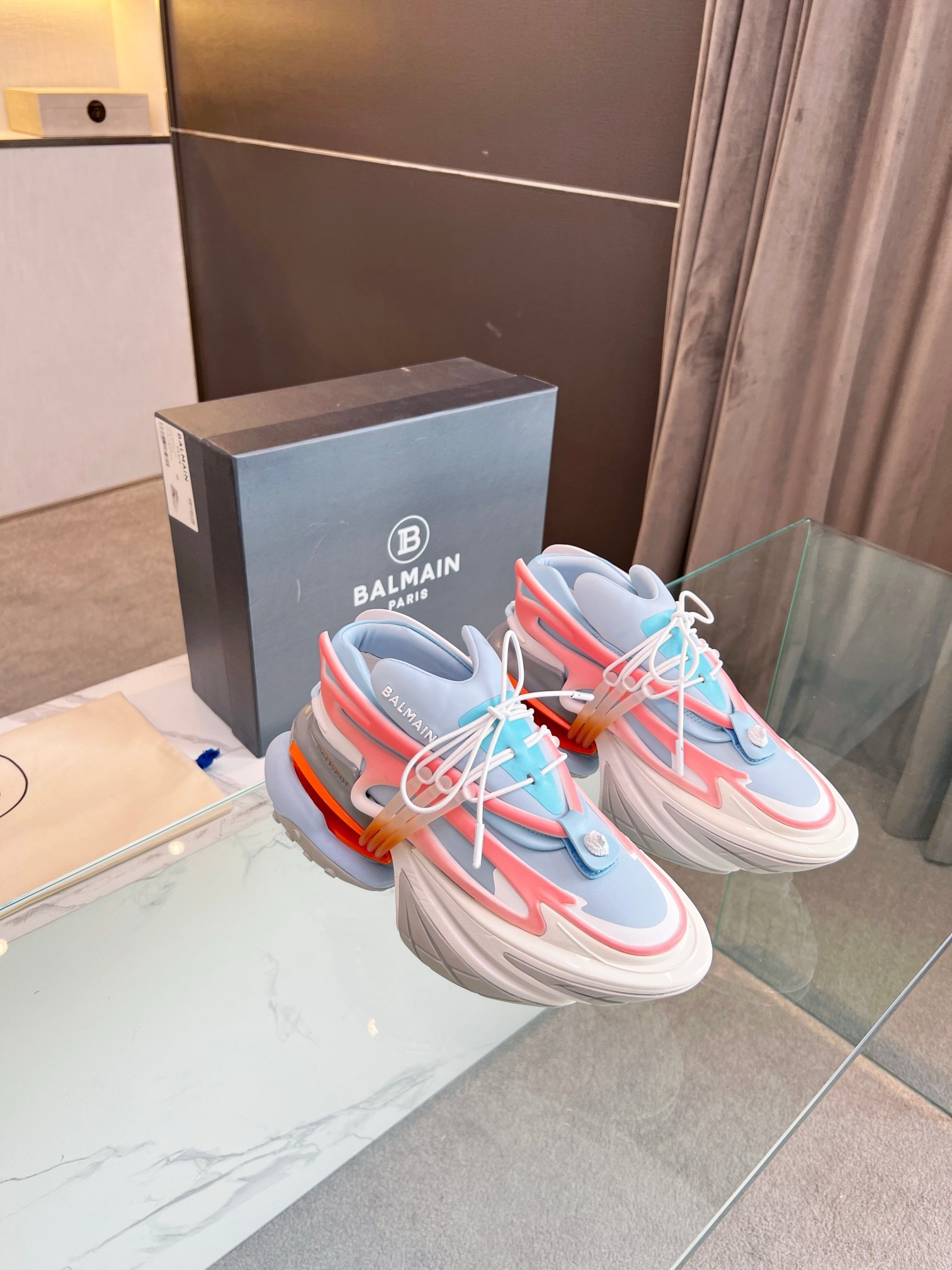 Balmain  sneaker  2024051301
