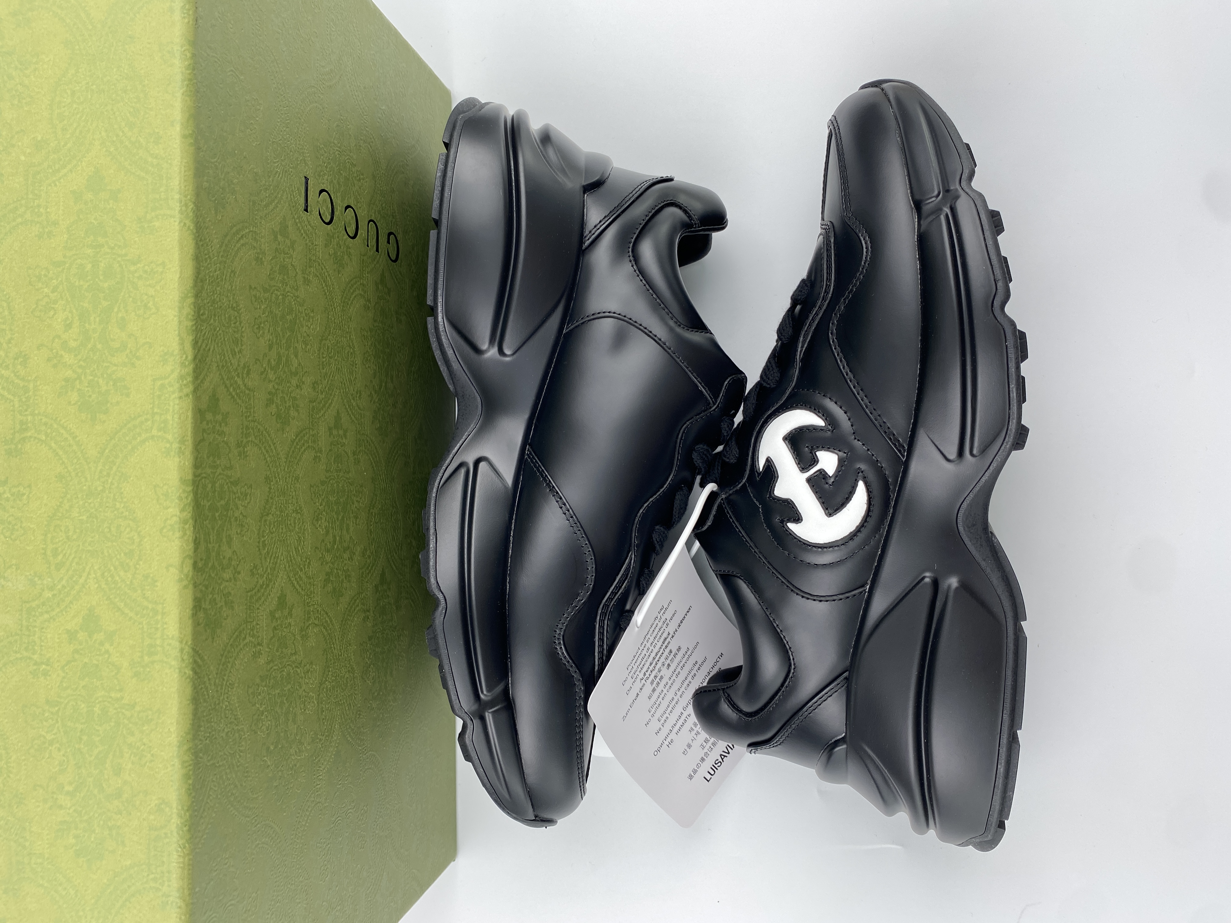 G*u*i sneaker 2024051301
