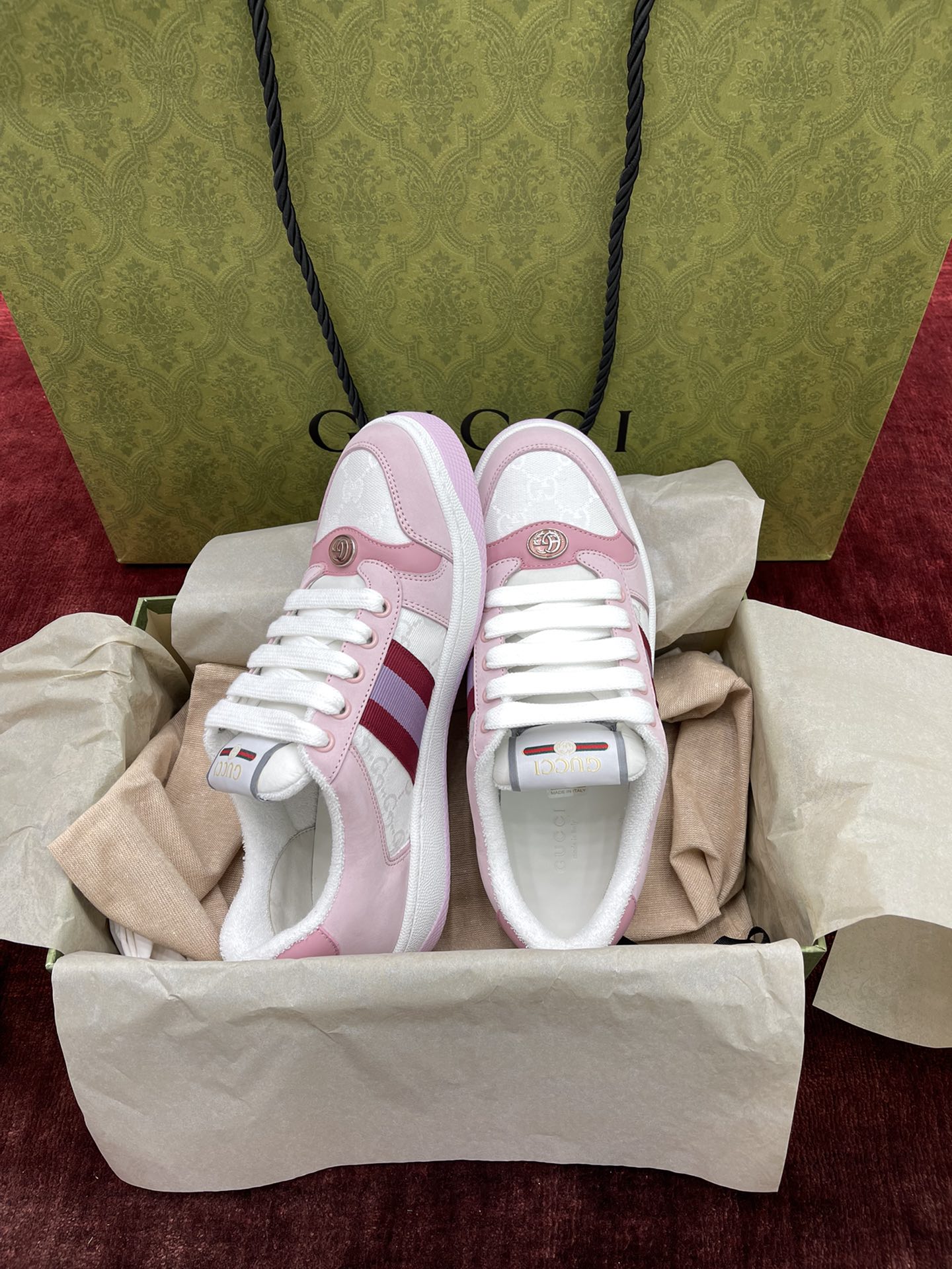 G*u*i sneaker 2024051304