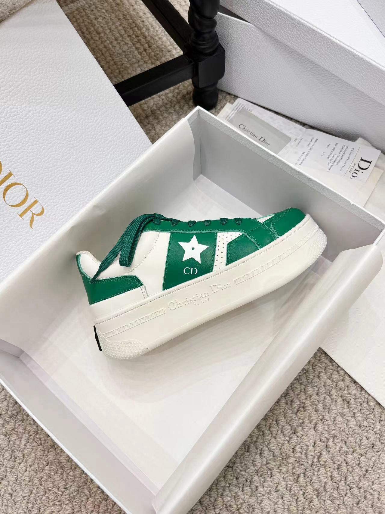D*or sneaker 2024051601