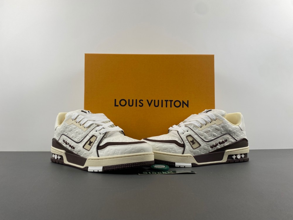 LV sneaker 2024051603
