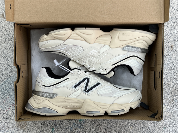 New Balance 9060 U9060DUA