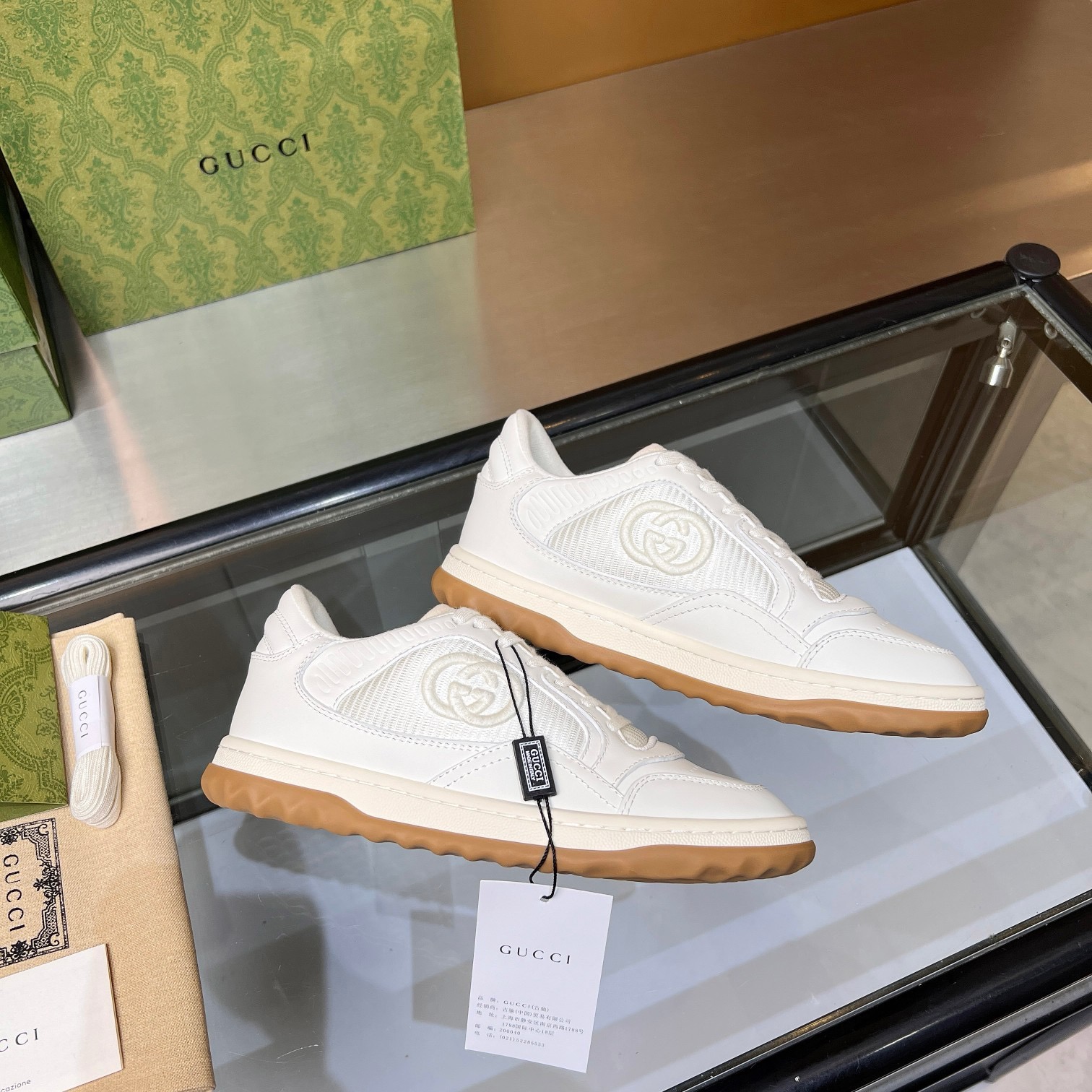 G*u*i sneaker 2024052501
