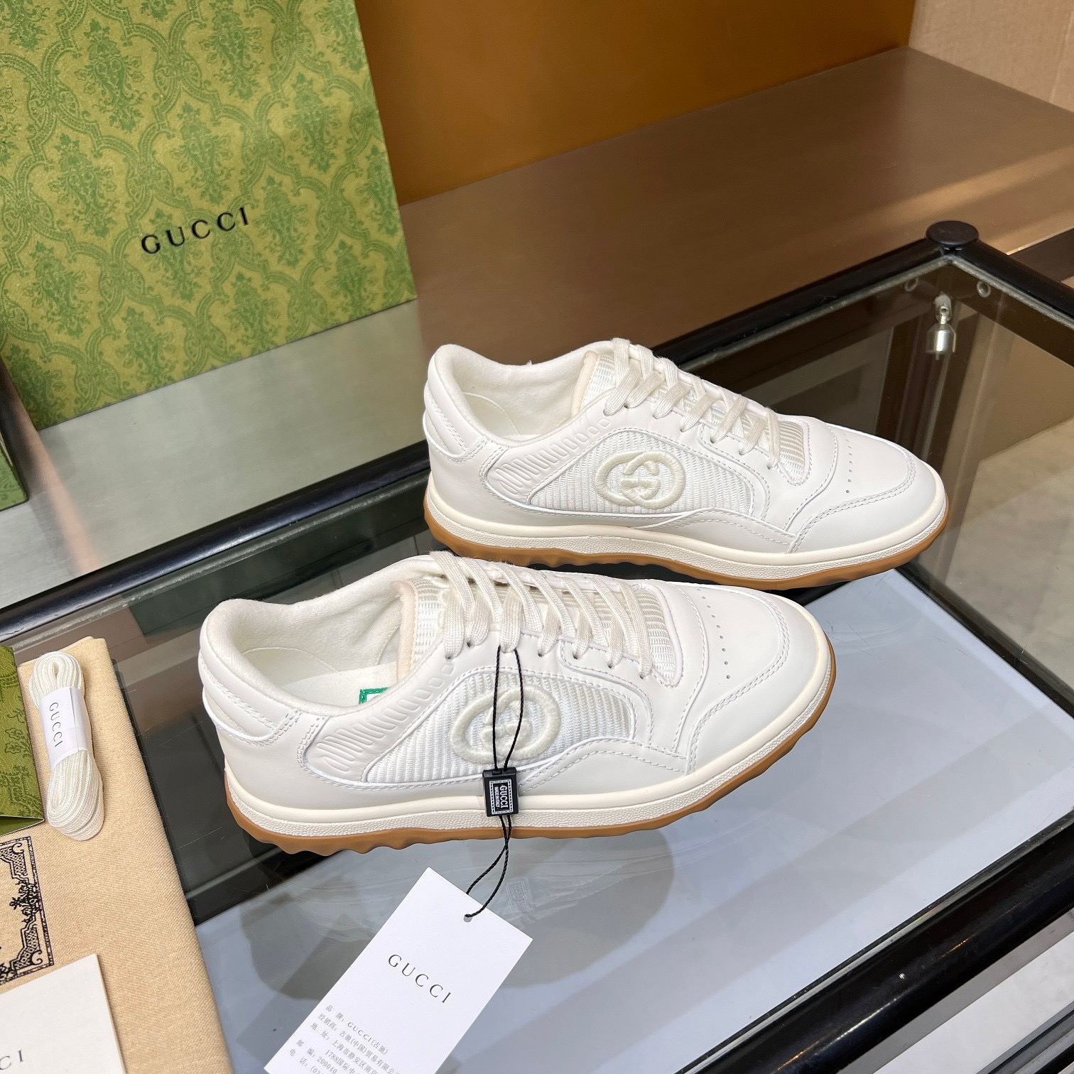 G*u*i sneaker 2024052501