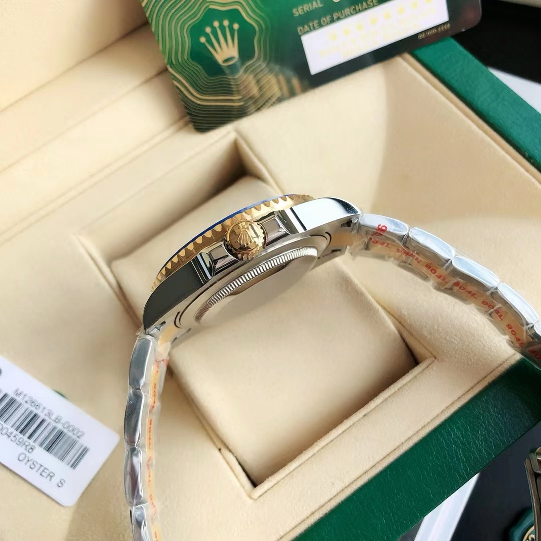 R*l*x watch 2024052601