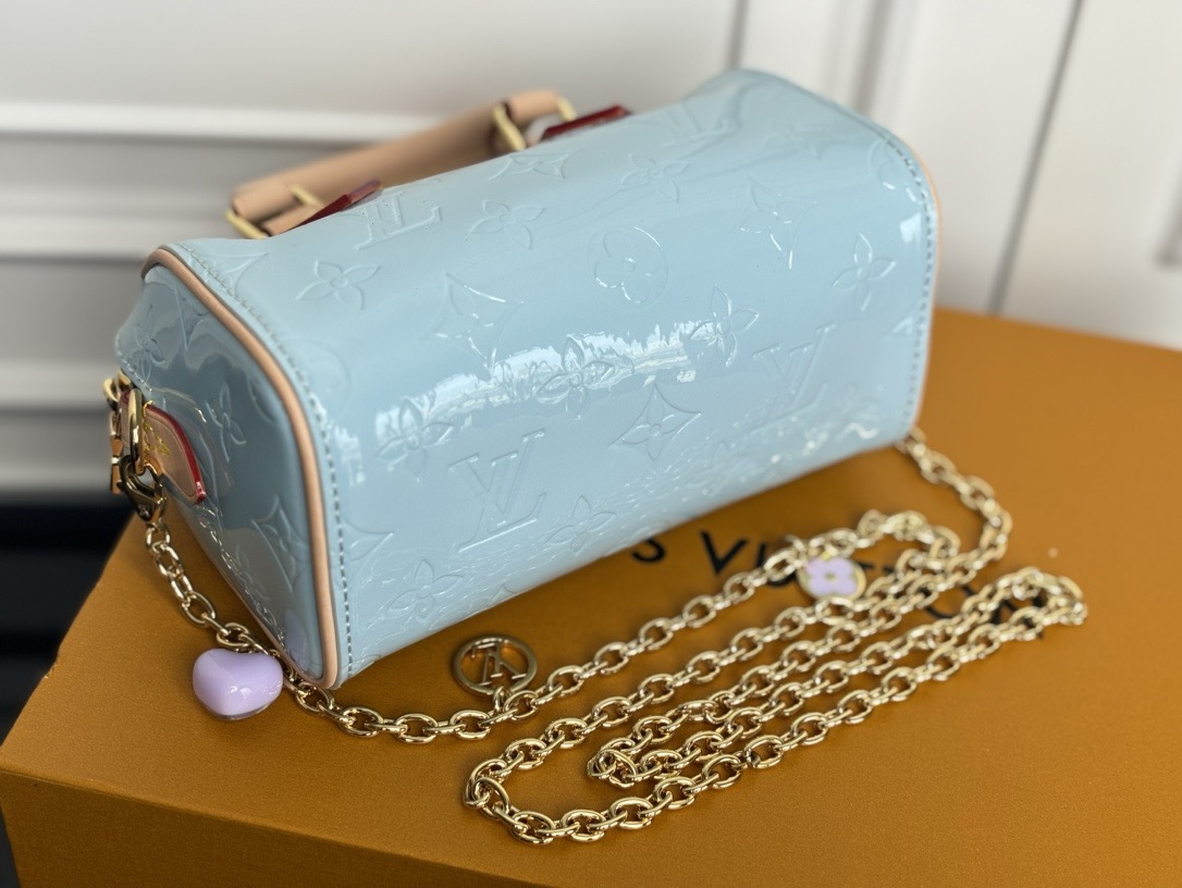 LV Nano Speedy Monogram Vernis M83000 17CM