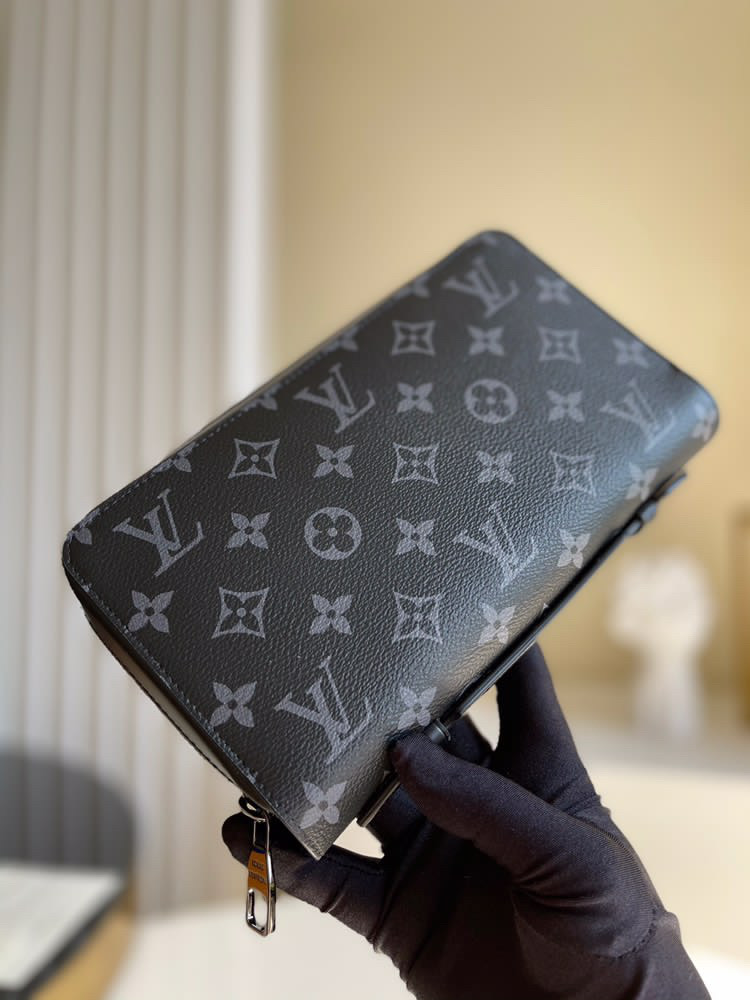 LV wallet 2024060501