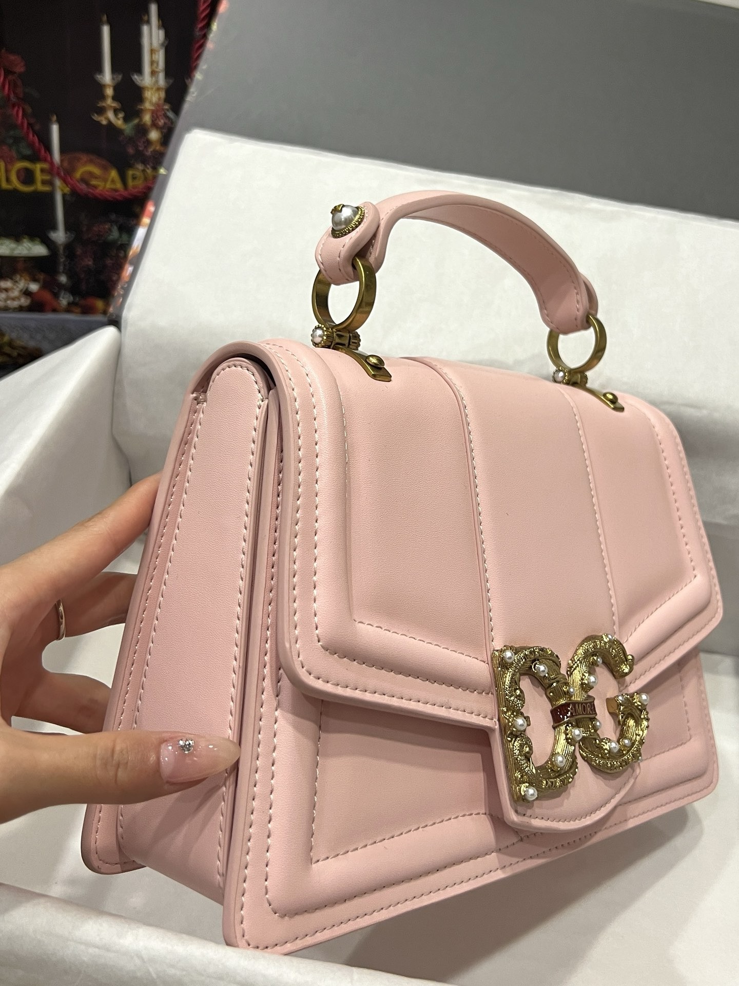 Dolce & Gabbana Amore Shoulder Bag pink  27CM